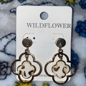 Nice cheetah earrings